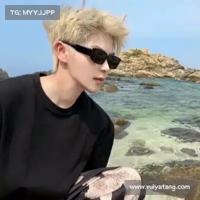 诸璇鸿